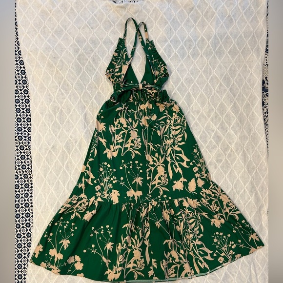 Borgo de Nor Women’s Floral Maxi Ruffle Crossback Dress. Green size 6. - Picture 12 of 13